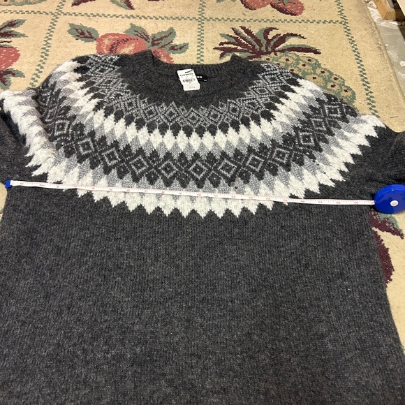 NWTs Men’s Express Fair Isle Wool Blend Dark Grey Crew Neck Sweater - Picture 4 of 6